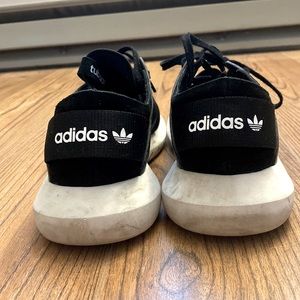 Adidas Tubular Sneakers